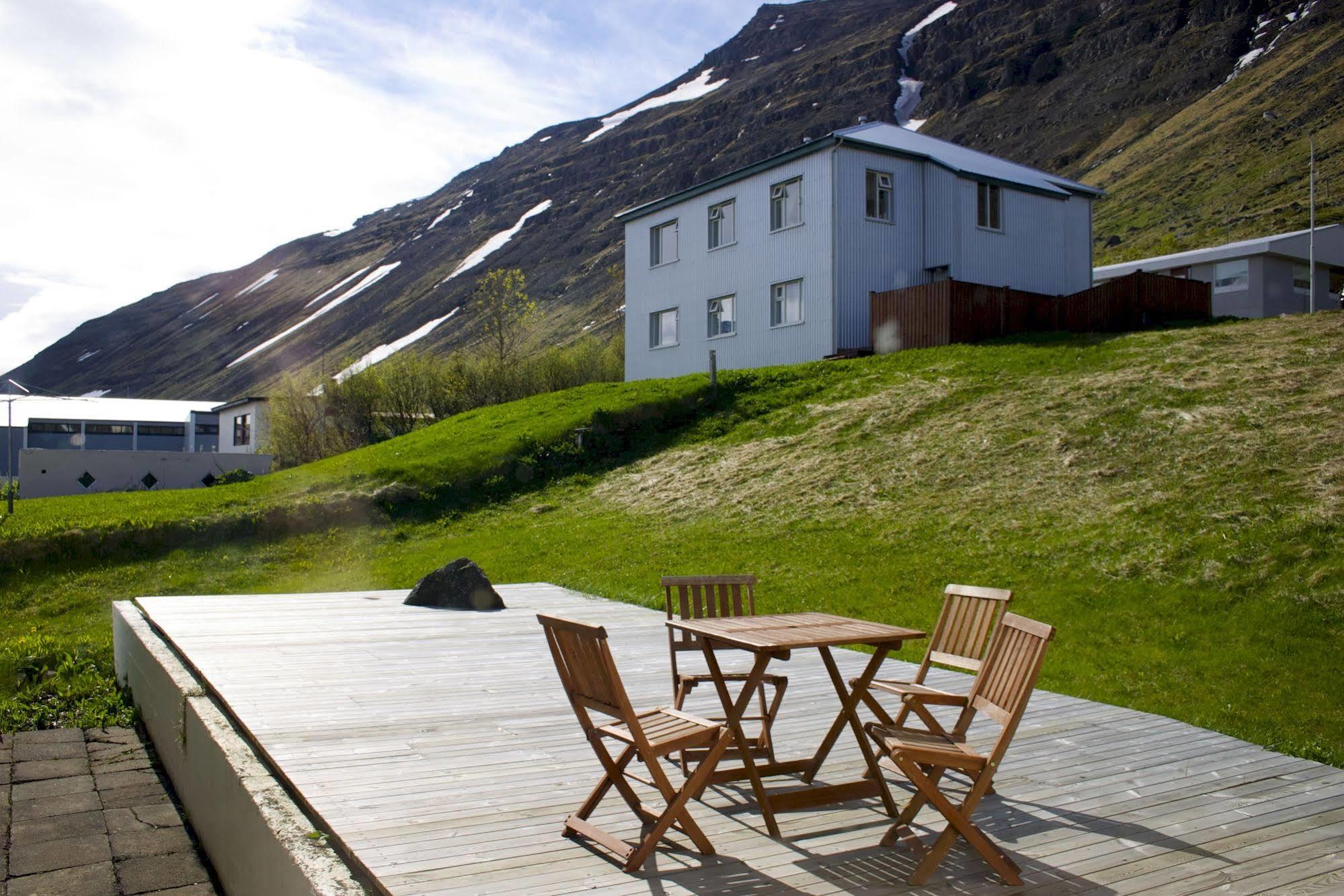 Comfy Guesthouse Westfjords Sudureyri Exteriér fotografie